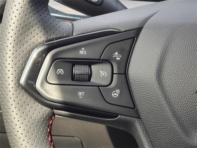 Photo of 2025 Summit White Chevrolet Trax
