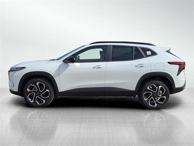 Photo of 2025 Summit White Chevrolet Trax