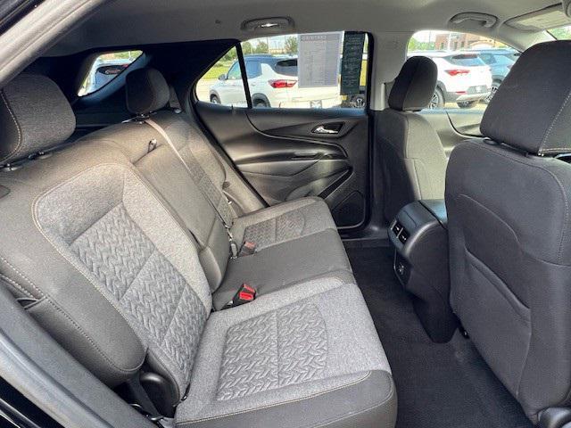 Photo of 2022 Mosaic Black Metallic Chevrolet Equinox