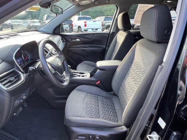 Photo of 2022 Mosaic Black Metallic Chevrolet Equinox