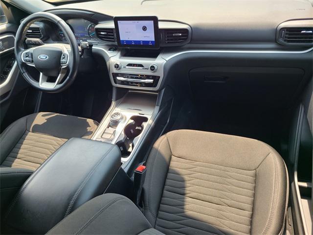 Photo of 2021 CARBONIZED GRAY METALLIC Ford Explorer