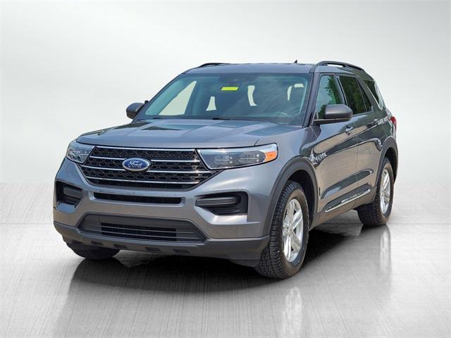 Photo of 2021 CARBONIZED GRAY METALLIC Ford Explorer