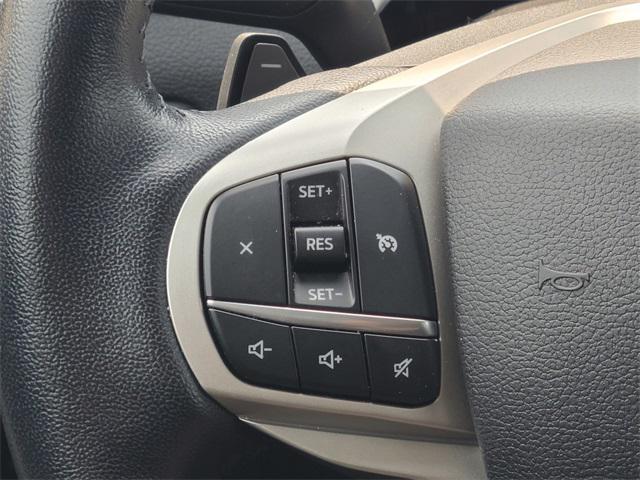 Photo of 2021 CARBONIZED GRAY METALLIC Ford Explorer