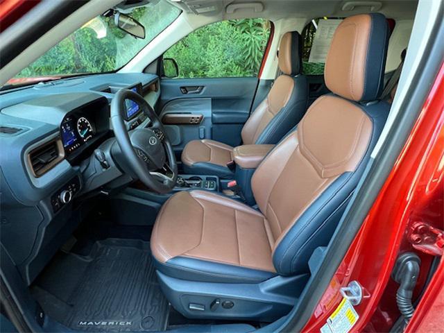 Photo of 2024 Hot Pepper Red Metallic Tinted Clearcoat Ford Maverick