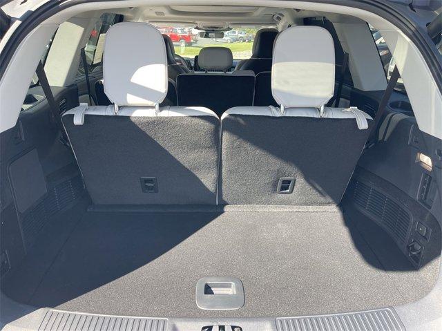 Photo of 2025 Pristine White Metallic Tri-Coat Lincoln Aviator