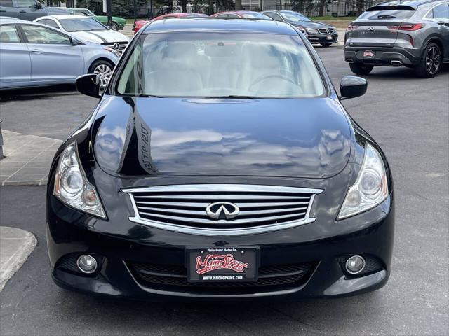 Photo of 2012 Black INFINITI G37x