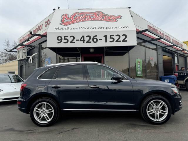 Photo of 2015 Blue Audi Q5