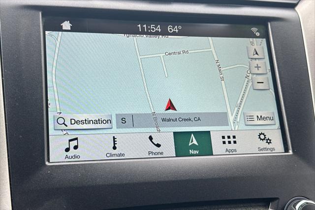 Photo of 2017 White Gold Ford Fusion Hybrid