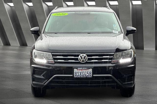 Photo of 2020 Deep Black Pearl Volkswagen Tiguan