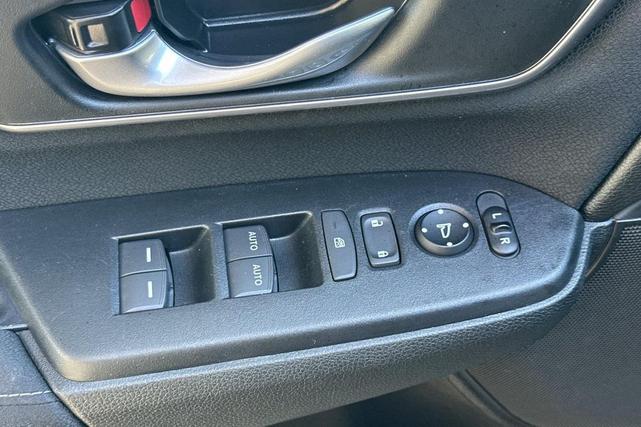 Photo of 2021 Gray Honda CR-V