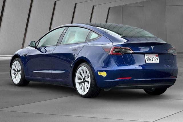 Photo of 2022 Deep Blue Metallic Tesla Model 3