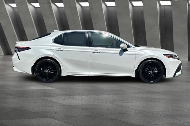 Photo of 2022 Wind Chill Pearl Toyota Camry
