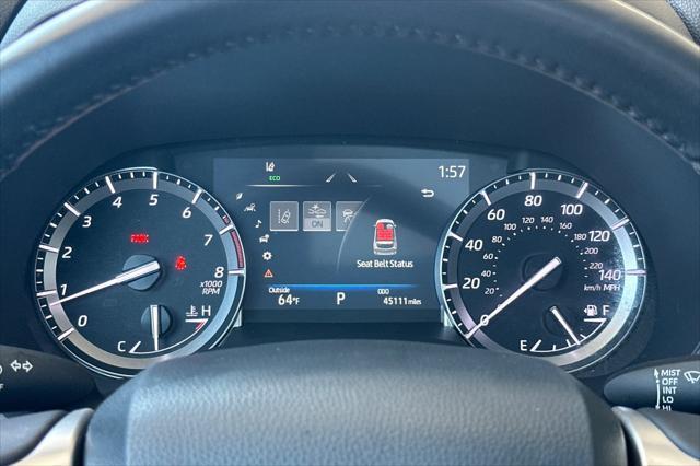 Photo of 2022 Wind Chill Pearl Toyota Highlander