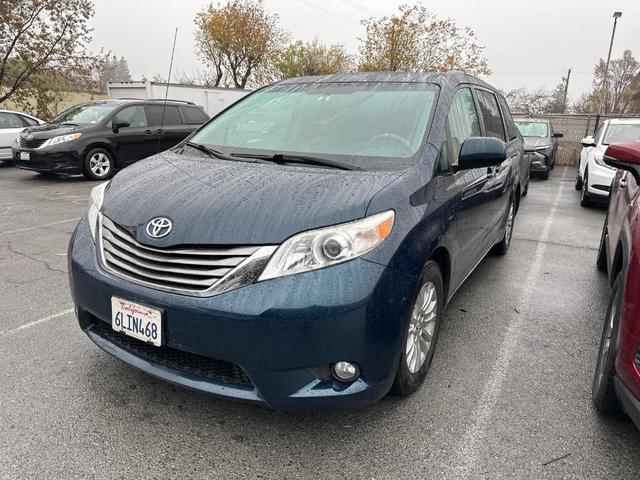 2011 Toyota Sienna