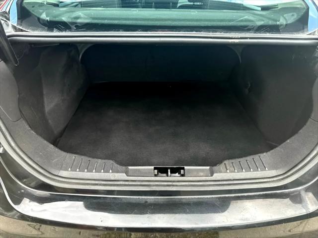 Photo of 2014 Oxford White Ford Focus