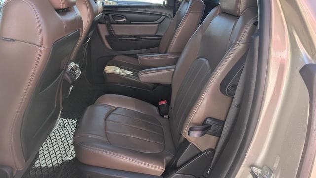 Photo of 2016 Sparkling Silver Metallic GMC Acadia