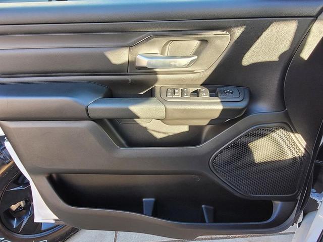 Photo of 2025 Bright White Clearcoat RAM 1500