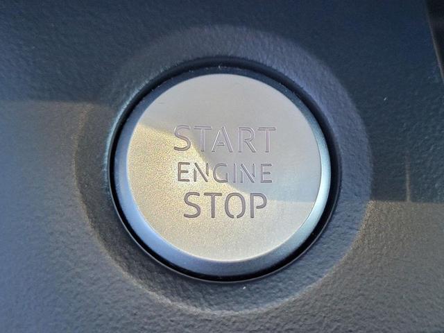 Photo of 2023 White Audi Q5