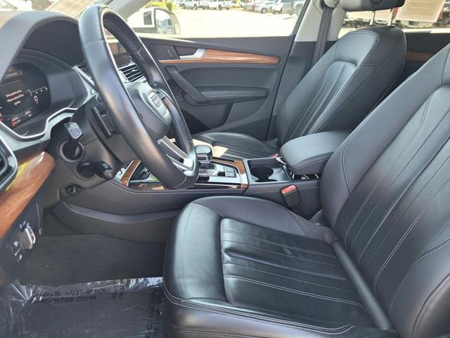 Photo of 2023 White Audi Q5