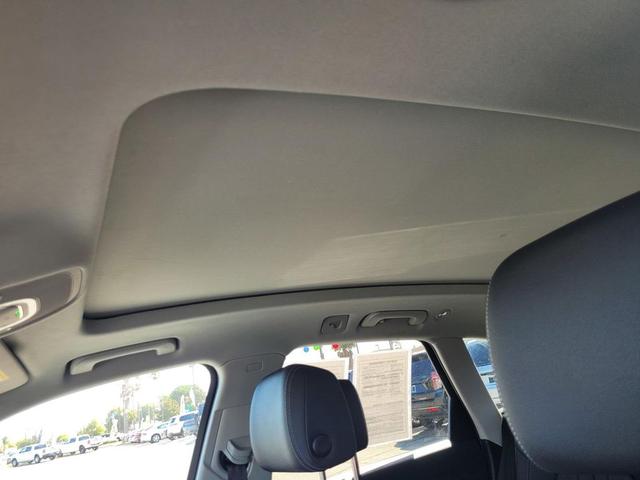Photo of 2023 White Audi Q5