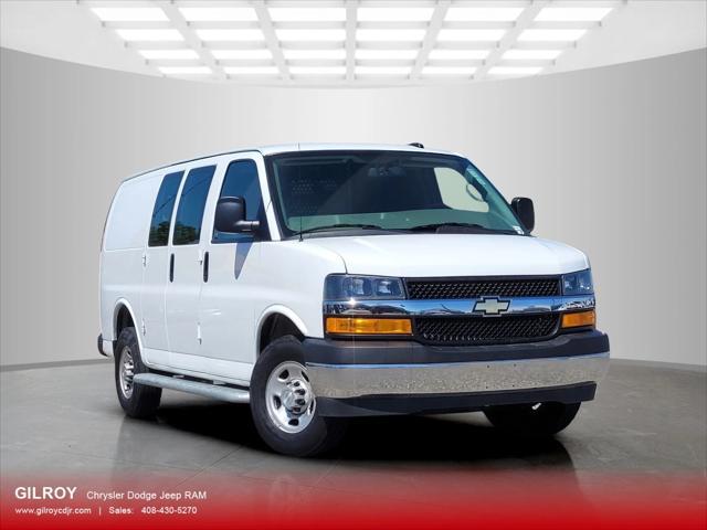 2022 Chevrolet Express 2500