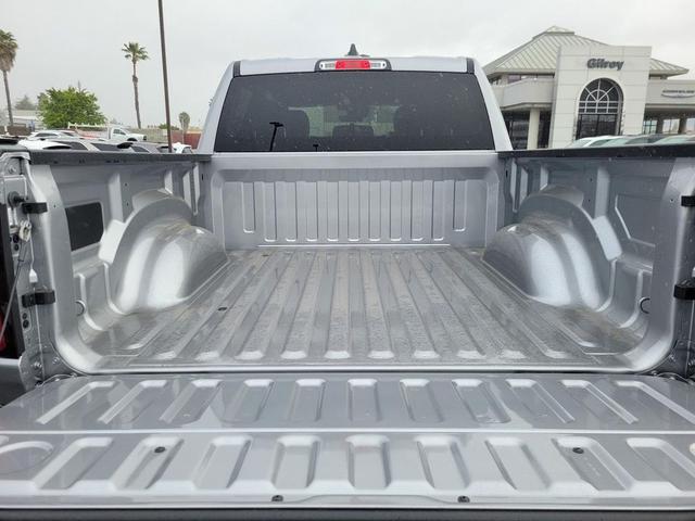 Photo of 2025 Billet Silver Metallic Clearcoat RAM 1500