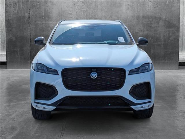 Photo of 2026 Fuji White Jaguar F-PACE