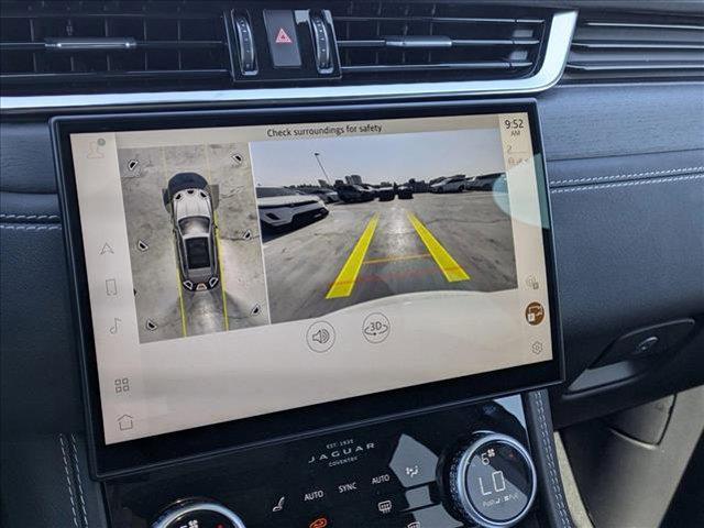 Photo of 2026 Fuji White Jaguar F-PACE