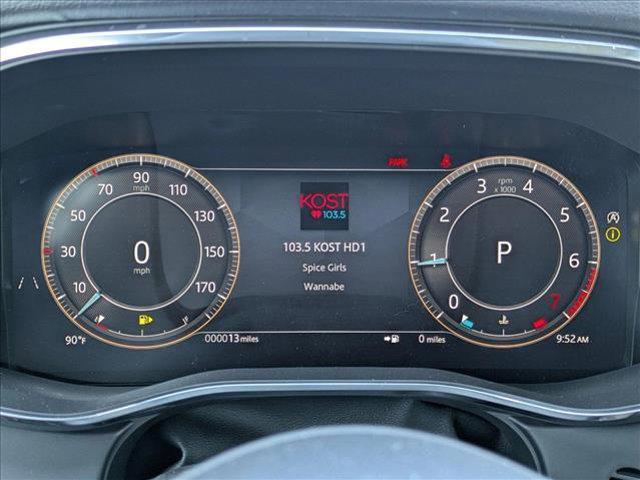 Photo of 2026 Fuji White Jaguar F-PACE