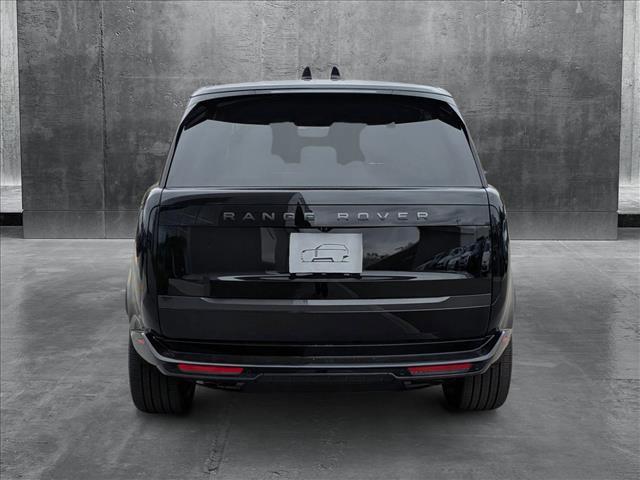 Photo of 2025 Santorini Black Metallic Land Rover Range Rover