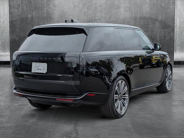 Photo of 2025 Santorini Black Metallic Land Rover Range Rover