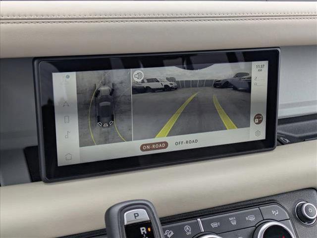 Photo of 2022 Fuji White Land Rover Defender