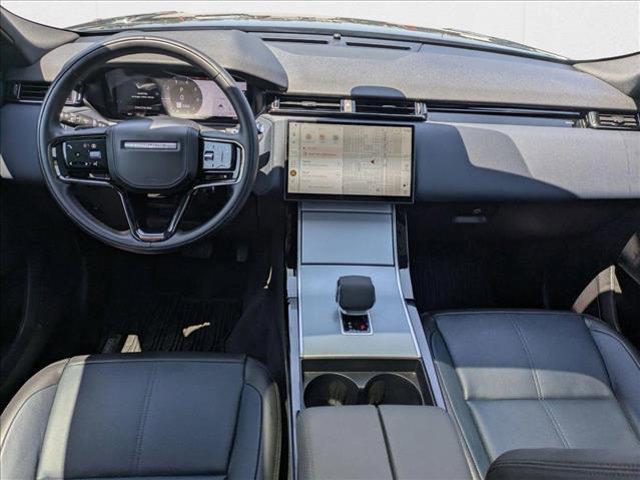 Photo of 2025 Varesine Blue Metallic Land Rover Range Rover Velar