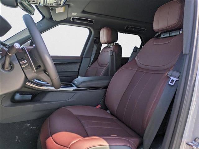 Photo of 2025 Borasco Grey Metallic Land Rover Range Rover Sport