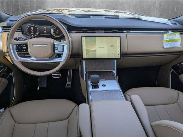 Photo of 2025 Belgravia Green Metallic Land Rover Range Rover