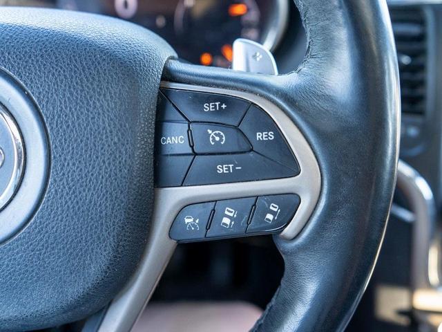 Photo of 2014 Brilliant Black Crystal Pearlcoat Jeep Grand Cherokee