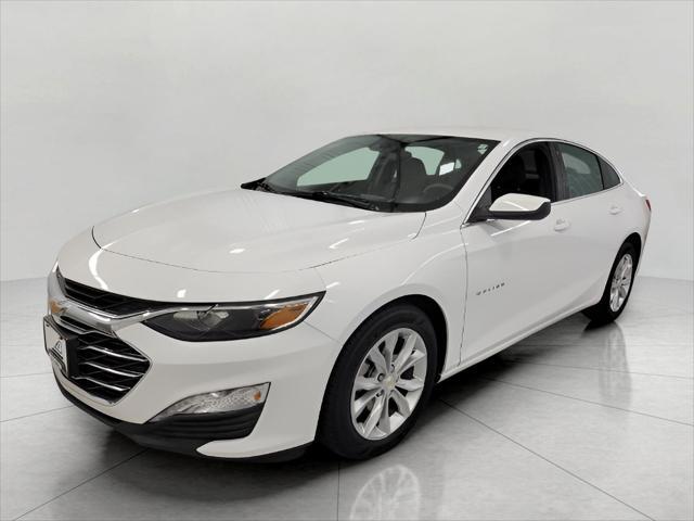 Photo of 2024 Summit White Chevrolet Malibu