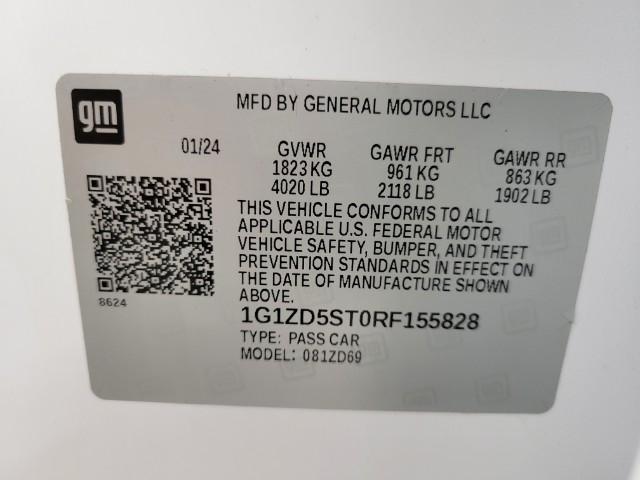 Photo of 2024 Summit White Chevrolet Malibu