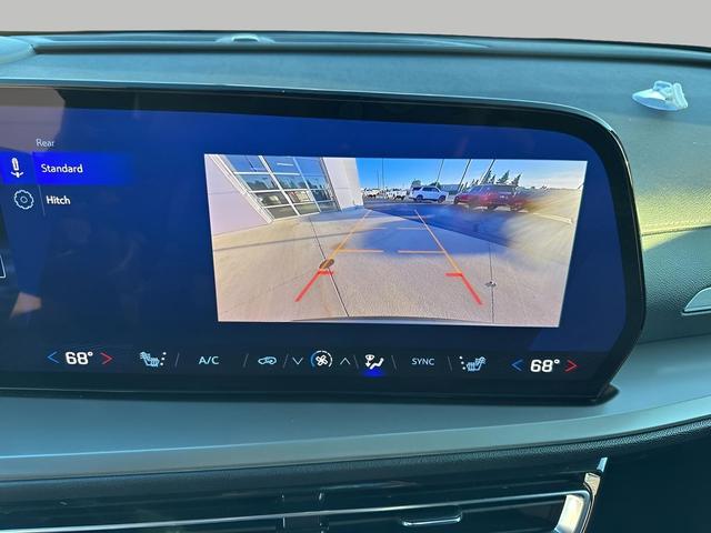 Photo of 2025 Sterling Gray Metallic Chevrolet Traverse