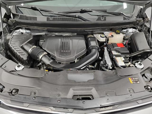 Photo of 2025 Sterling Gray Metallic Chevrolet Traverse