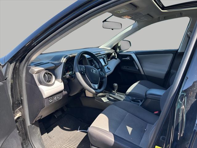 Photo of 2015 Black Toyota RAV4