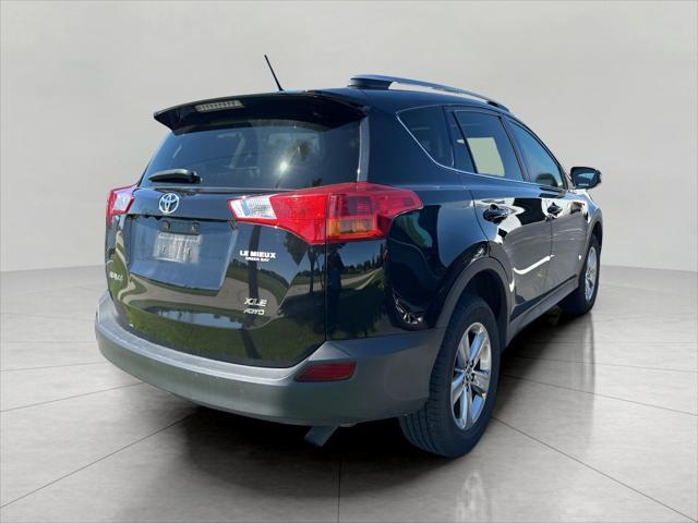 Photo of 2015 Black Toyota RAV4