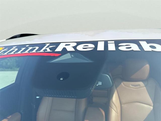 Photo of 2024 Crystal White Tricoat Cadillac XT4