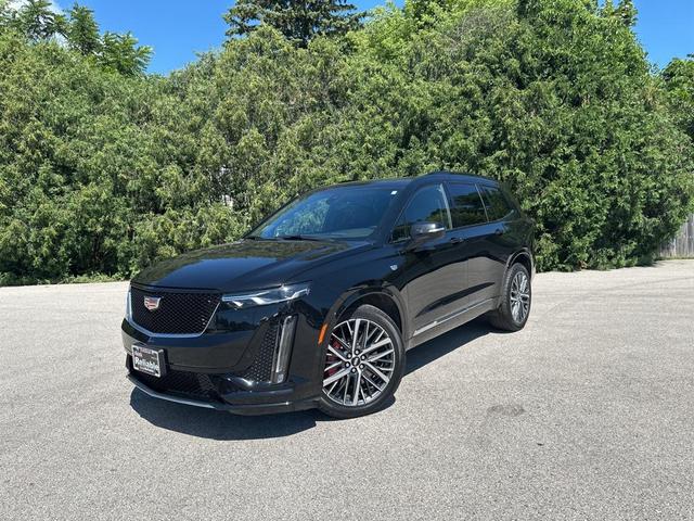 Photo of 2023 Stellar Black Metallic Cadillac XT6