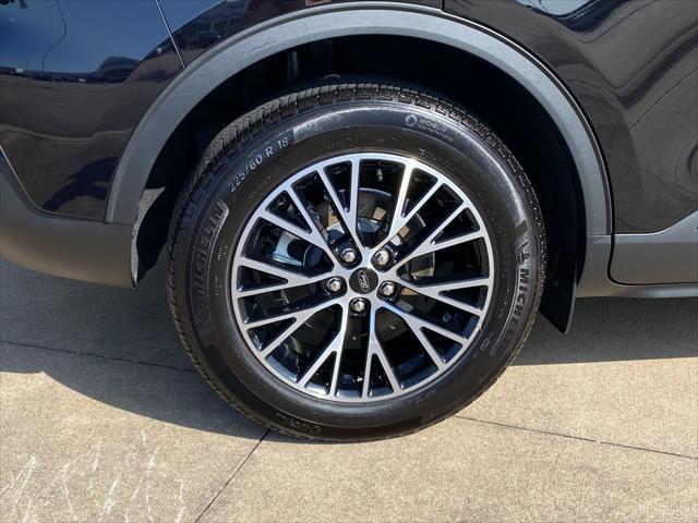 Photo of 2023 Black Metallic Ford Escape PHEV