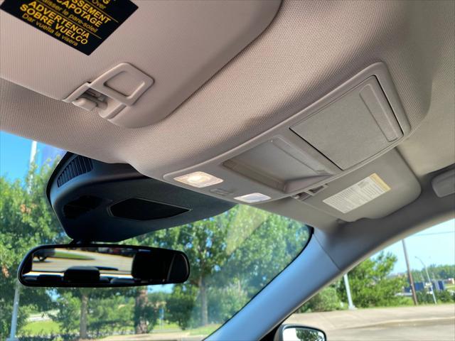 Photo of 2023 Black Metallic Ford Escape PHEV