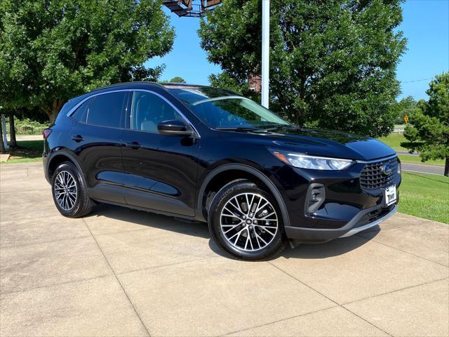 2023 Ford Escape Phev
