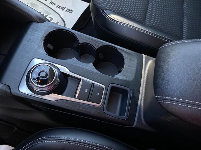 Photo of 2023 Black Metallic Ford Escape PHEV