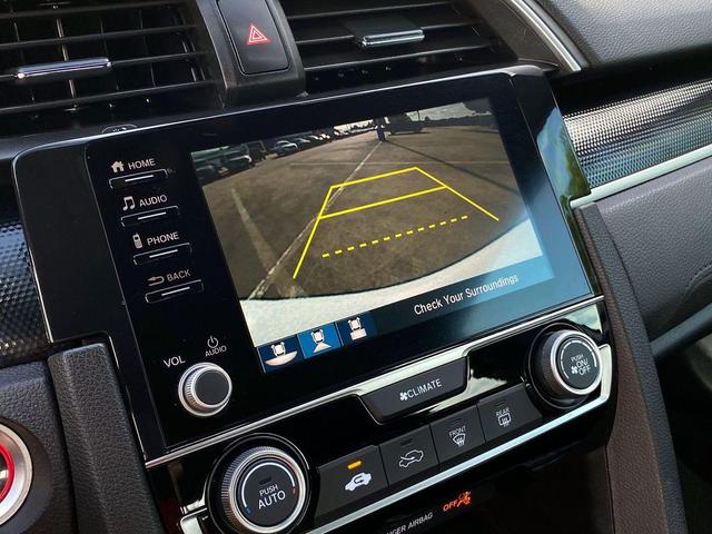 Photo of 2020 Platinum White Pearl Honda Civic