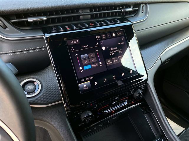 Photo of 2023 Velvet Red Pearlcoat Jeep Grand Cherokee L